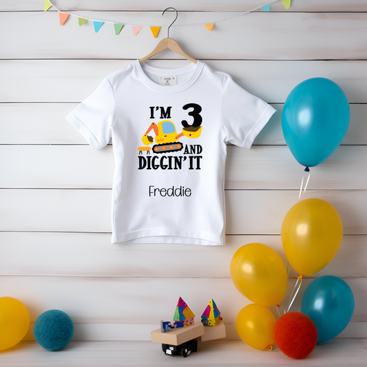 I'm 3 and digging it Personalised Construction Birthday t-shirt
